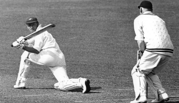 सर डॉन ब्रैडमैन की आज पुण्यतिथि है। फोटो - इंटरनेट मीडिया