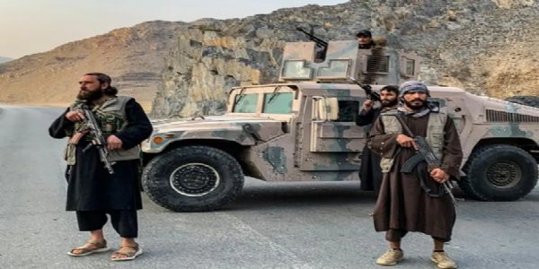 পাকিস্তান আৰু আফগানিস্তানৰ মাজত যুদ্ধ তীব্ৰতৰ, ৩২৫ জনতকৈ অধিক লোকৰ মৃত্যু