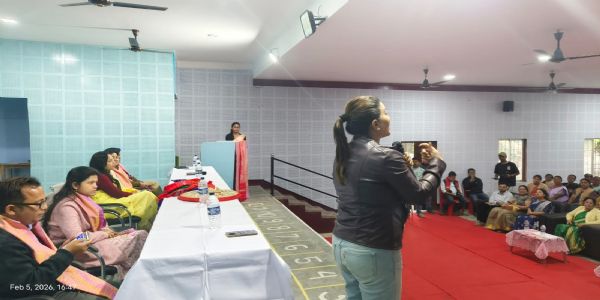 তামুলপুৰত অসম ৰাজ্যিক মহিলা আয়োগৰ অধ্যক্ষ আঙুৰলতা ডেকা