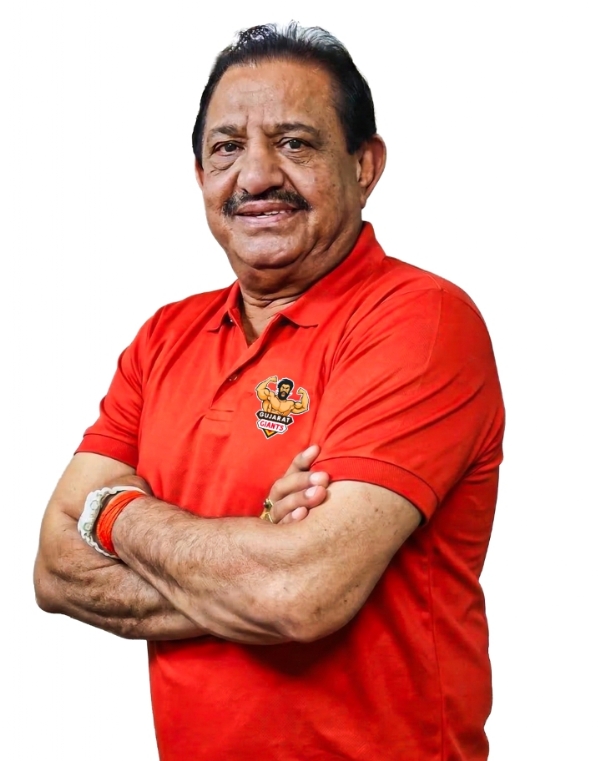 अनुभवी कोच रणधीर सिंह सेहरावत अनुभवी कोच रणधीर सिंह सेहरावत