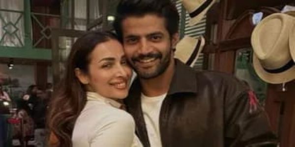 মলাইকা অৰোৰাৰ লগত ডেটিং কৰাৰ উৰাবাতৰিৰ মৌনতা ভাঙিলে সোৰব বেদীয়ে