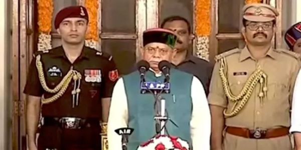 তেলেংগানাৰ পঞ্চম ৰাজ্যপাল হিচাপে শিৱ প্ৰতাপ শুক্লাৰ শপত গ্ৰহণ