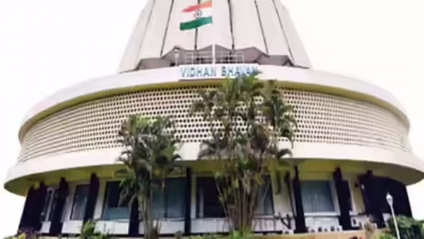 फाईल फोटो: मुंबई में स्थित विधानभवन