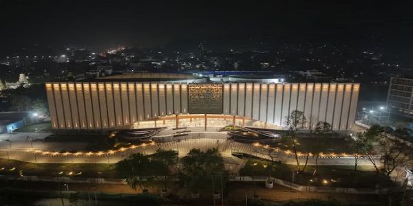 মেক ইন ইণ্ডিয়াক বাস্তৱত ৰূপায়িত কৰাৰ সংকল্পেৰে গুৱাহাটীত প্ৰধানমন্ত্ৰীয়ে মুকলি কৰিলে ‘একতা মল’