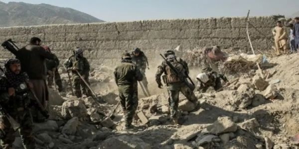 আফগানিস্তানে দখল কৰিলে পাকিস্তানী সামৰিক চকী, ১৪ জন জোৱান নিহত