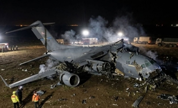 यह हादसा गुरुवार को पश्चिमी इराक में हुआ था। फोटो - फाइल यह हादसा गुरुवार को पश्चिमी इराक में हुआ था। फोटो - फाइल