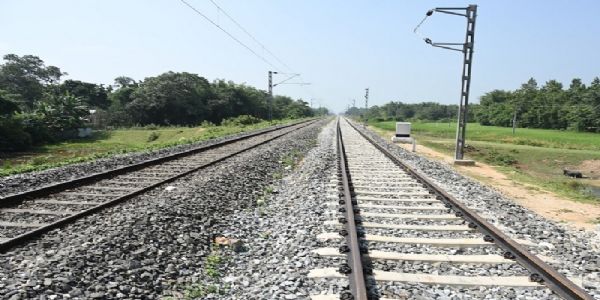 গুৰুত্বপূৰ্ণ দ্বৈতকৰণ প্ৰকল্পসমূহৰ জৰিয়তে অসমত ৰেলৱেৰ ক্ষমতা বৃদ্ধি