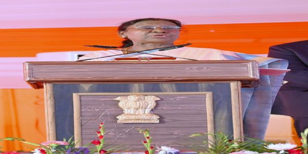 কেৱল ৰামৰাজ্যৰ আদৰ্শৰ জৰিয়তেহে নৈতিকতা আৰু সৎ আচৰণৰ ওপৰত ভিত্তি কৰি ৰাষ্ট্ৰ-নিৰ্মাণ সম্ভৱ- ৰাষ্ট্ৰপতি মুৰ্মু