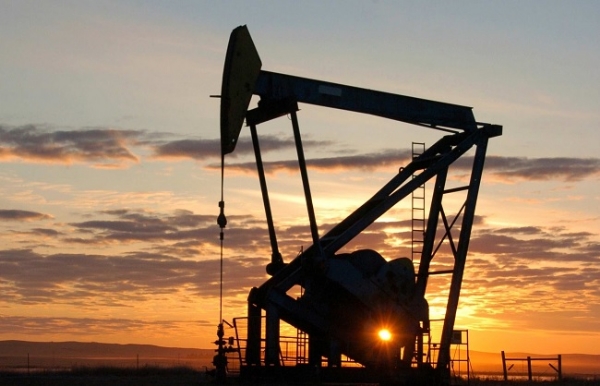 कच्चे तेल के लोगो का प्रतीकात्मक चित्र कच्चे तेल के लोगो का प्रतीकात्मक चित्र