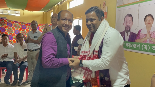 ক্ষেত্ৰীত ডিমৰীয়া সমষ্টিৰ NDA প্ৰাৰ্থী ড০ তপন দাস ক্ষেত্ৰীত ডিমৰীয়া সমষ্টিৰ NDA প্ৰাৰ্থী ড০ তপন দাস