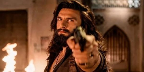 ধুৰন্ধৰ ২ জিলিকনি, প্ৰথম দিনাই ১০০ কোটি ক্লাবত প্ৰৱেশ