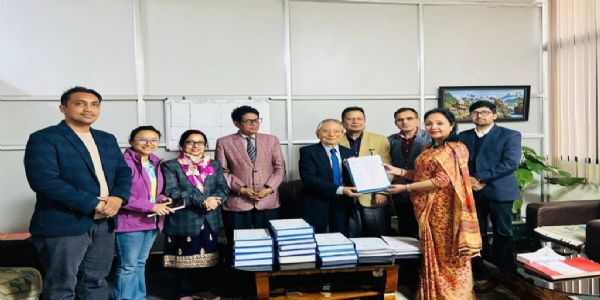 নেপালত প্ৰাক্তন প্ৰধানমন্ত্ৰী অলি, লেখক আৰু সেনাধ্যক্ষৰ বিৰুদ্ধে ব্যৱস্থা গ্ৰহণৰ পৰামৰ্শ