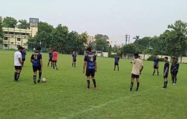 प्रयागराज में आयोजित राज्य स्तरीय समन्वय जूनियर बालक फुटबॉल प्रतियोगिता का पांचवां दिन प्रयागराज में आयोजित राज्य स्तरीय समन्वय जूनियर बालक फुटबॉल प्रतियोगिता का पांचवां दिन