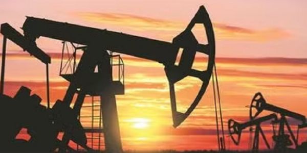 পশ্চিম এছিয়াত নিৰাময়ৰ লক্ষণ সত্ত্বেও ব্ৰেণ্ট খাৰুৱা তেলৰ মূল্য প্ৰতি বেৰেলত ১০৩ ডলাৰৰ সমীপত