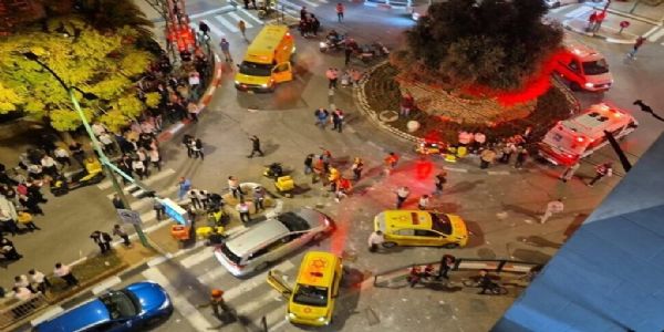 ইৰাণত বোমা বিস্ফোৰণ, স্কুল ধ্বংস, ইজৰাইলত চাইৰেনৰ শব্দ, লেবাননত আক্ৰমণ, মধ্যপ্ৰাচ্যত উপস্থিত হ’বহি আমেৰিকাৰ পেৰাট্ৰুপাৰ