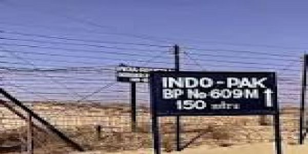 ভাৰত-পাকিস্তান সীমান্তৰ সমীপত সন্দেহজনক যুৱকক আটক, নিৰাপত্তা সংস্থাৰ সতৰ্কতা