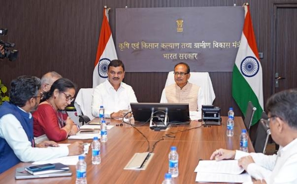 दत्तात्रय विठोबा भरणे ने की शिवराज सिंह चौहान से मुलाकात दत्तात्रय विठोबा भरणे ने की शिवराज सिंह चौहान से मुलाकात