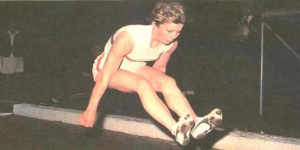 ব্ৰিটেইনৰ প্ৰথমগৰাকী মহিলা অলিম্পিক স্বৰ্ণ পদক বিজয়ী মেৰী ৰেণ্ডৰ ৮৬ বছৰ বয়সত মৃত্যু