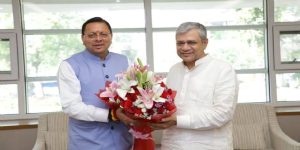 উত্তৰাখণ্ডৰ মুখ্যমন্ত্ৰীৰ ৰে’ল মন্ত্ৰীক সাক্ষাৎ, দ্ৰুত ৰে’ল প্ৰকল্প আৰু ডিজিটেল কুম্ভৰ বাবে সহায়ৰ আহ্বান