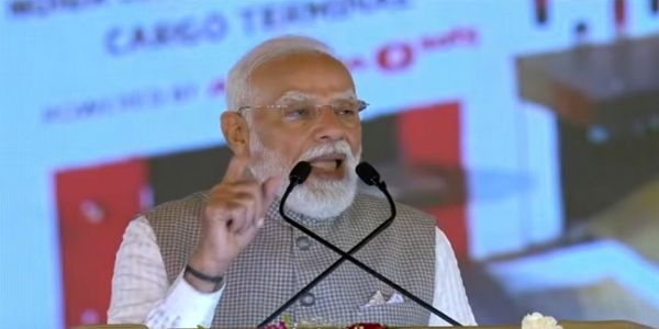 পশ্চিম এছিয়াৰ সংকটৰ বাবে সমগ্ৰ বিশ্বই চিন্তিত, ভাৰতে ইয়াৰ সৈতে সবলভাৱে যুঁজিছে: প্ৰধানমন্ত্ৰী