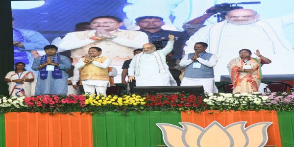 ঢেকিয়াজুলি বাগান খেলপথাৰত বিজেপিৰ বিজয় সংকল্প সভাত কেন্দ্ৰীয় গৃহ মন্ত্ৰী অমিত শ্বাহৰ নিৰ্বাচনী প্ৰচাৰ