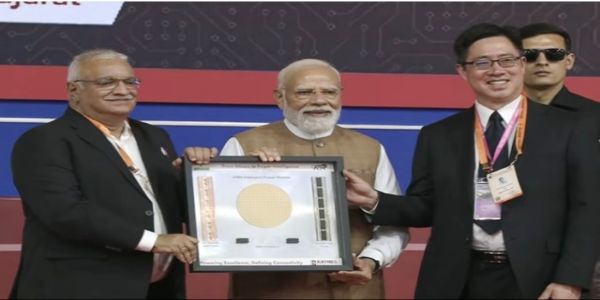 সানন্দত কেইনছ ছেমিকন প্লাণ্ট উদ্বোধন, ‘মেক ইন ইণ্ডিয়া’ই নতুন গতি লাভ কৰিছেঃ মোডী