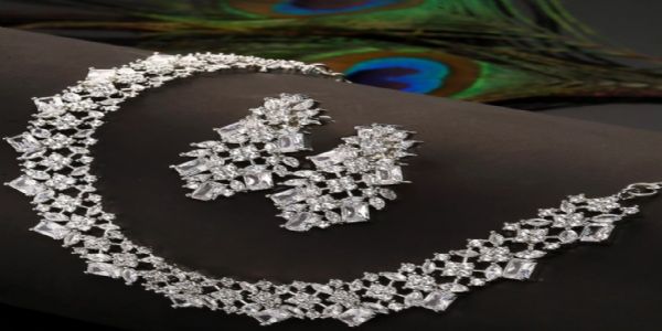 শ্বেয়াৰ বজাৰত পিএনজিএছ ৰেভা ডাইমণ্ডছৰ দুৰ্বল আত্মপ্ৰকাশ, লোকচানৰ সন্মুখীন আইপিঅ’ বিনিয়োগকাৰী