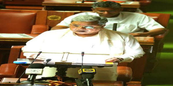 কৰ্ণাটক ৪.৪৮ লাখ কোটি টকাৰ বাজেট দাখিল, নাবালকৰ ছ’চিয়েল মিডিয়া ব্যৱহাৰত নিষেধাজ্ঞা ঘোষণা