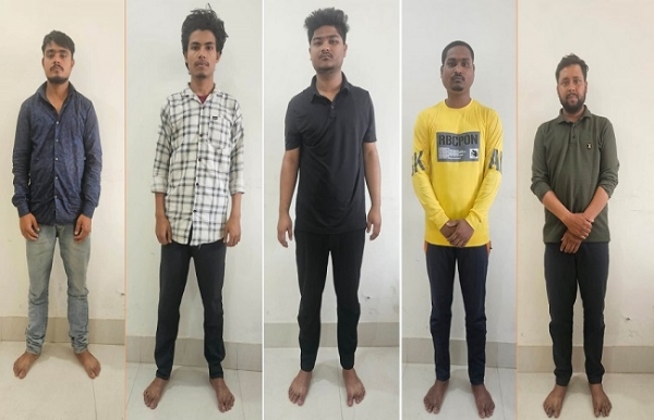 ছাইবাৰ জালিয়াতি আৰু অবৈধ চিম ৰেকেটৰ লগত জড়িত পাঁচজনক গ্ৰেপ্তাৰ চি আই ডিৰ