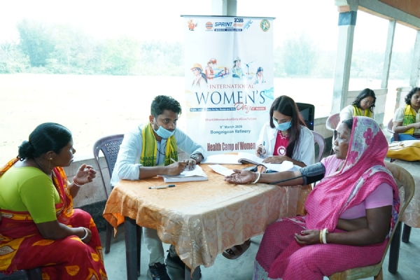 থংকুৰবাৰীত মহিলা আৰু শিশু স্বাস্থ্য শিবিৰ আয়োজন।