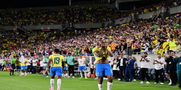 বিশ্বকাপৰ পূৰ্বে ব্ৰাজিলৰ শক্তিশালী প্ৰস্তুতি, ক্ৰ’ৱেচিয়াক ৩-১ গ’লত পৰাস্ত