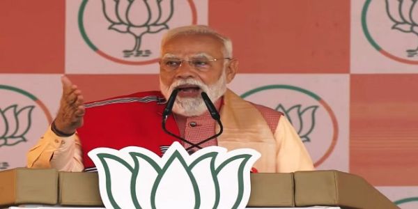 এই অসম নিৰ্বাচনে এখন উন্নত ভাৰত গঢ়াৰ ভেটি স্থাপন কৰিবঃ নৰেন্দ্ৰ মোডী