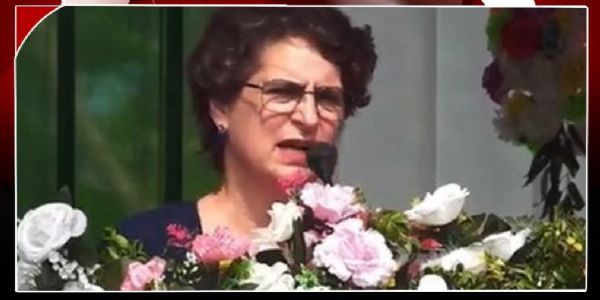 বৰ্তমানৰ ৰাজ্যিক চৰকাৰে মহিলাৰ আগবাঢ়ি যোৱাটো নিবিচাৰে: প্ৰিয়ংকা গান্ধী