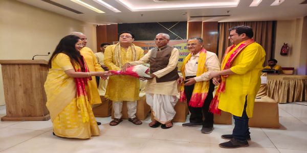 অযোধ্যা হিন্দু পৰম্পৰাৰ কেন্দ্ৰবিন্দু: চম্পট ৰায়