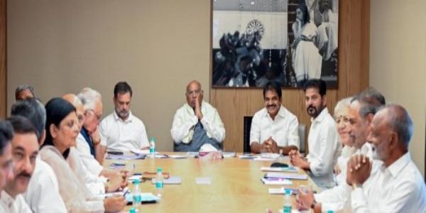 ভাৰতীয় মিত্ৰজোঁটৰ নেতাসকলে মহিলা সংৰক্ষণ আৰু সংসদীয় আসন বৃদ্ধিৰ ওপৰত বৈঠক