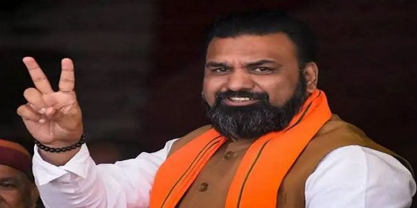 বিহাৰৰ ২৪ সংখ্যক মুখ্যমন্ত্ৰী হিচাপে সম্ৰাট চৌধুৰীৰ শপত গ্ৰহণ