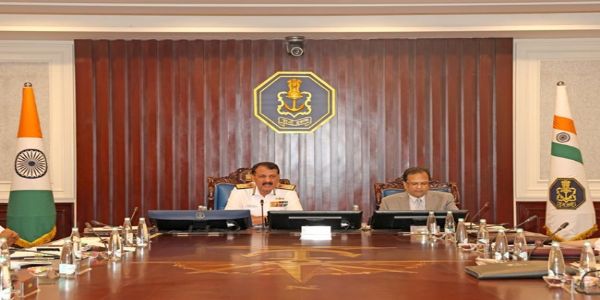 পশ্চিম এছিয়াৰ সংঘাতৰ পৰিপ্ৰেক্ষিতত ভাৰতীয় নৌসেনাই নিজৰ সামুদ্ৰিক প্ৰস্তুতিৰ মূল্যায়ন