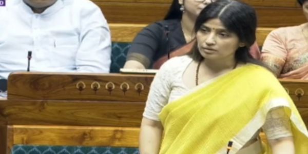 মহিলা সংৰক্ষণৰ ভিতৰত অ’বিচি আৰু সংখ্যালঘু মহিলাৰ বাবে পৃথক কোটা নিৰ্ধাৰণ কৰিব লাগেঃ ডিম্পল যাদৱ