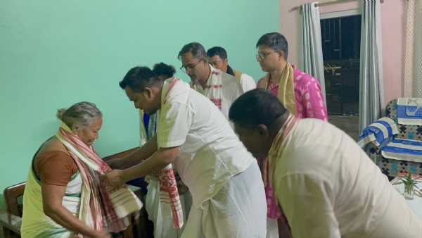 ডিমৰীয়া সাংবাদিক সন্থাৰ জ্যেষ্ঠজনক প্ৰণাম কাৰ্যসূচী