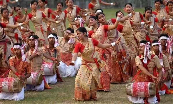 ৰঙালী  বিহু