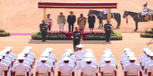 দক্ষিণ কোৰিয়াৰ ৰাষ্ট্ৰপতি জে-ম্যুঙক ৰাষ্ট্ৰপতি ভৱনত আদৰণি, ৰাজঘাটত মহাত্মা গান্ধীলৈ শ্ৰদ্ধাঞ্জলি