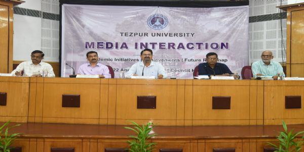 তেজপুৰ বিশ্ববিদ্যালয়লৈ ঘূৰি আহিছে সুস্থিৰ অৱস্থা