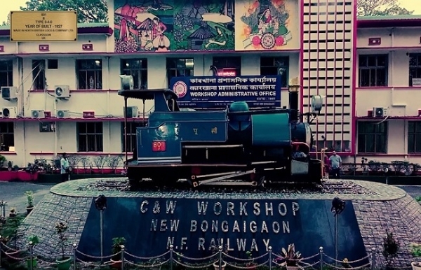 ঐতিহাসিক স্টীম লোকোমোটিভ ৮০১-বি (১৯২৭) ক নিউ বঙাইগাঁও ৱৰ্কশ্বপত বাস্তৱধৰ্মী অডিঅ’-ভিজুৱেল কৌশলেৰে পুনৰুজ্জীৱিতকৰণ