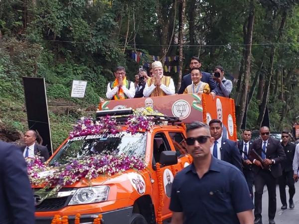 प्रधानमंत्री नरेन्द्र मोदी सिक्किम में