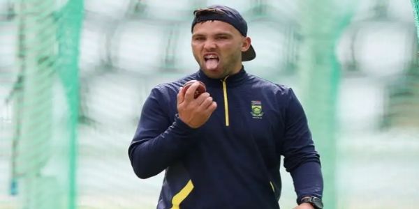 ইংলেণ্ড ভ্ৰমণৰ বাবে ছাউথ আফ্ৰিকা এ দলৰ ঘোষণা, ডেন পেটাৰছন আৰু অটনিল বার্থমানক সুযোগ