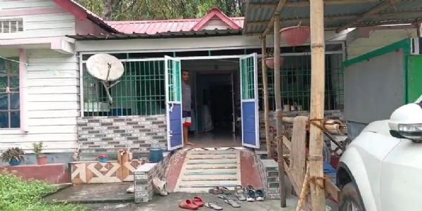 ৰঙিয়াৰ গড়ভিতৰ গাঁৱৰ এঘৰত চোৰে চাৰি লক্ষাধিক টকা সহ এটা বাণিজ্যিক চিলিণ্ডাৰলৈ উধাও