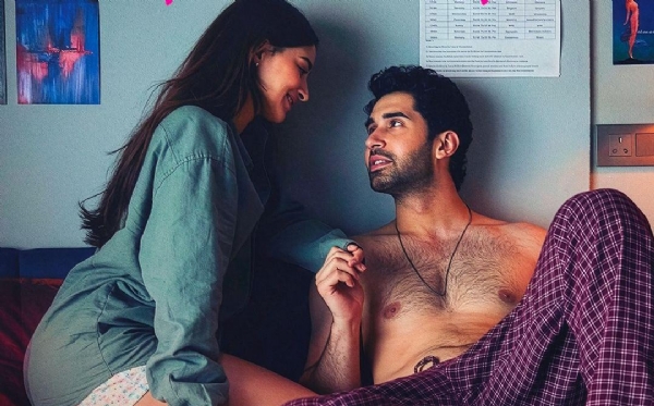 अनन्या पांडे, लक्ष्य - फोटो सोर्स एक्स