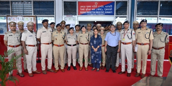 ৰেলৱে সুৰক্ষা বাহিনীৰ মহানিৰ্দেশকৰ উত্তৰ-পূব সীমান্ত ৰেলৱে ভ্ৰমণ