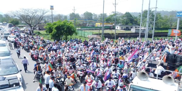 ডিমৰীয়া সমষ্টিত নিজৰ প্ৰৱল জনসমৰ্থন প্ৰতিপন্ন কৰি ড০ তপন দাসৰ বিশাল ৰেলী
