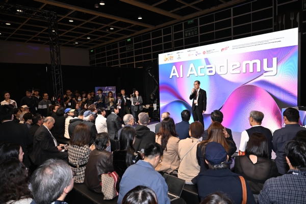 हांगकांग में गत माह संपन्न 30वें हांगकांग अंतर्राष्ट्रीय फिल्म और टीवी बाजार (फिल्मार्ट) और एंटरटेनमेंटपल्स शिखर सम्मेलन